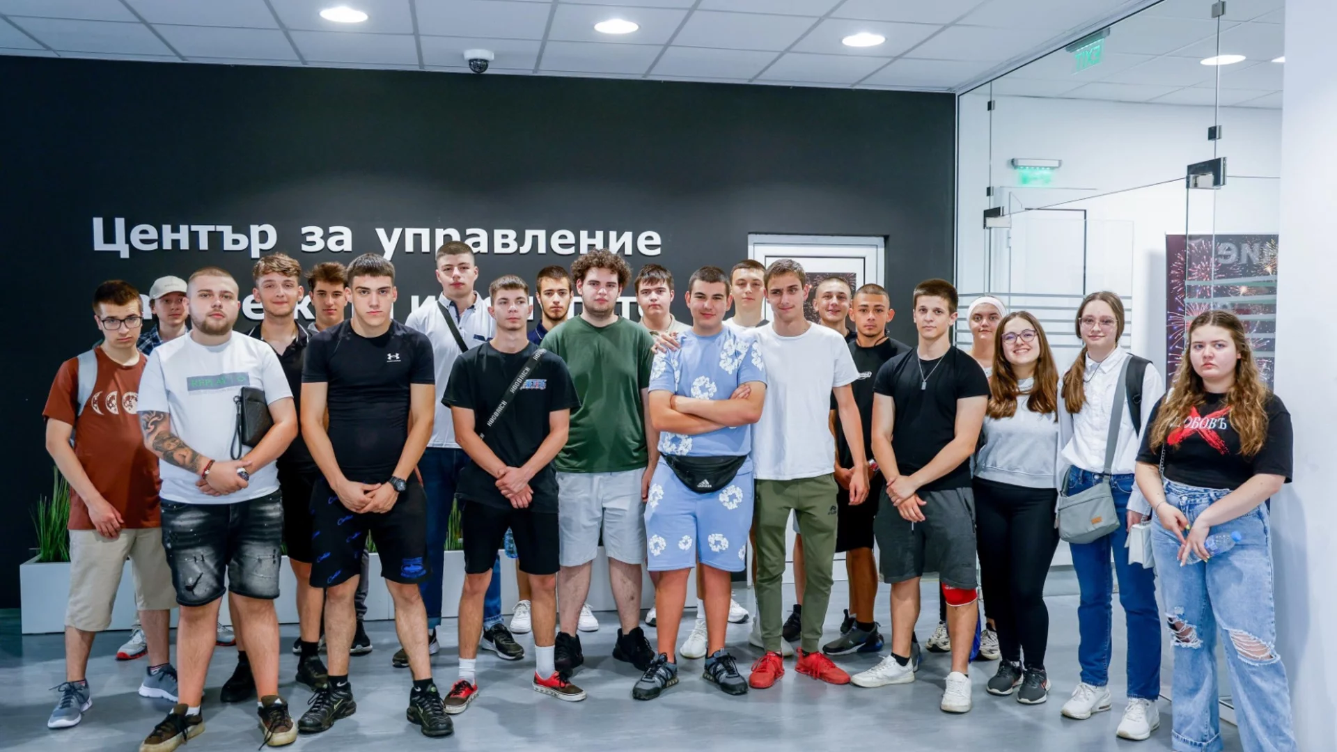 Vivacom стартира шестото издание на Практикантската програма с нова възможност за обучение в магазинната мрежа