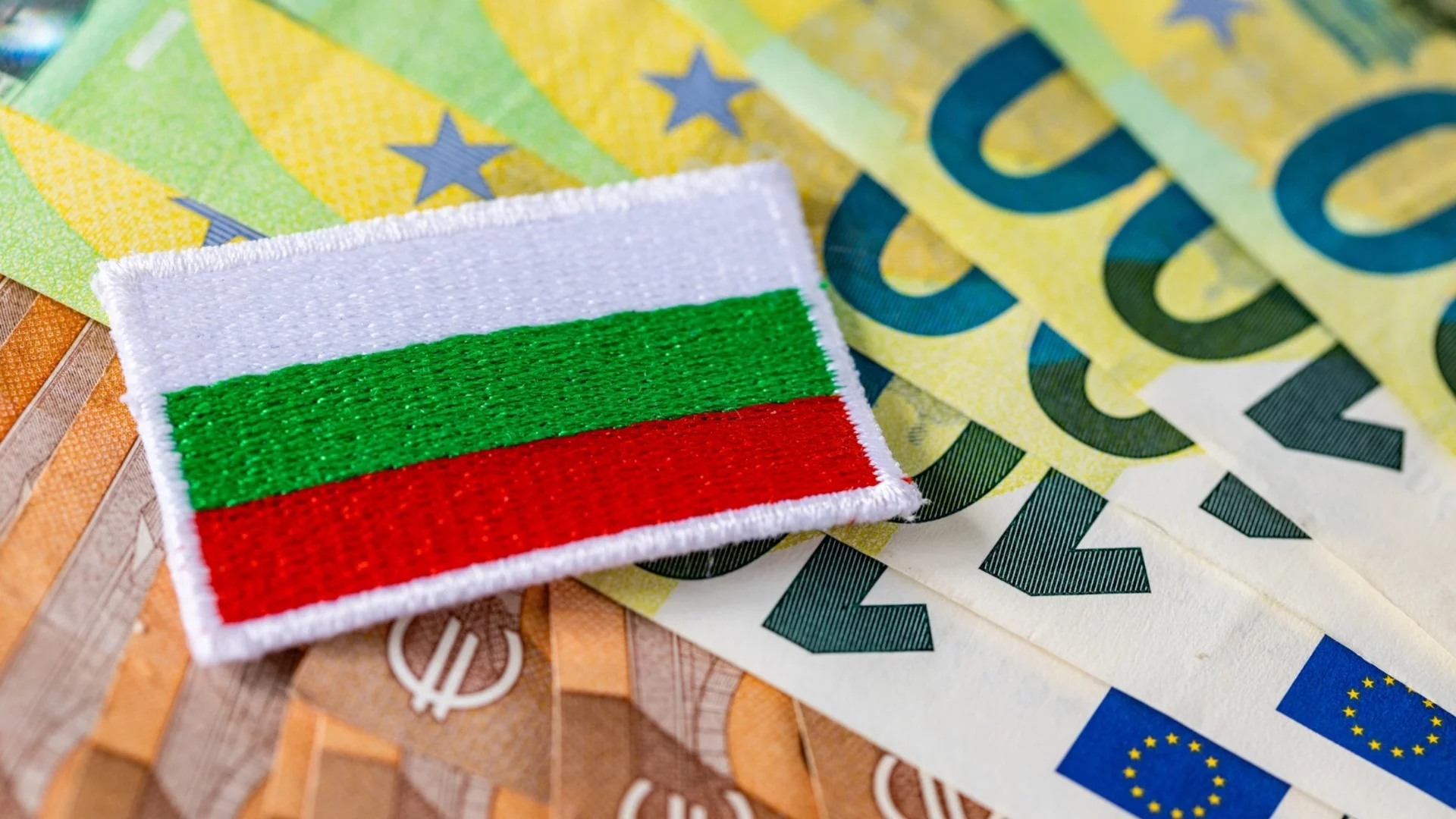 Ще ни дърпат ушите и ще ни се карат в Еврозоната: Николай Василев с предупреждение към властта