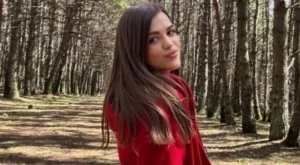 Нереално: Руска боксьорка натрови застрашен вид в Крим с вейп - сериозни щети (ВИДЕО)