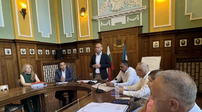 Кметът на Пловдив изпълнява важни инфраструктурни обекти в града