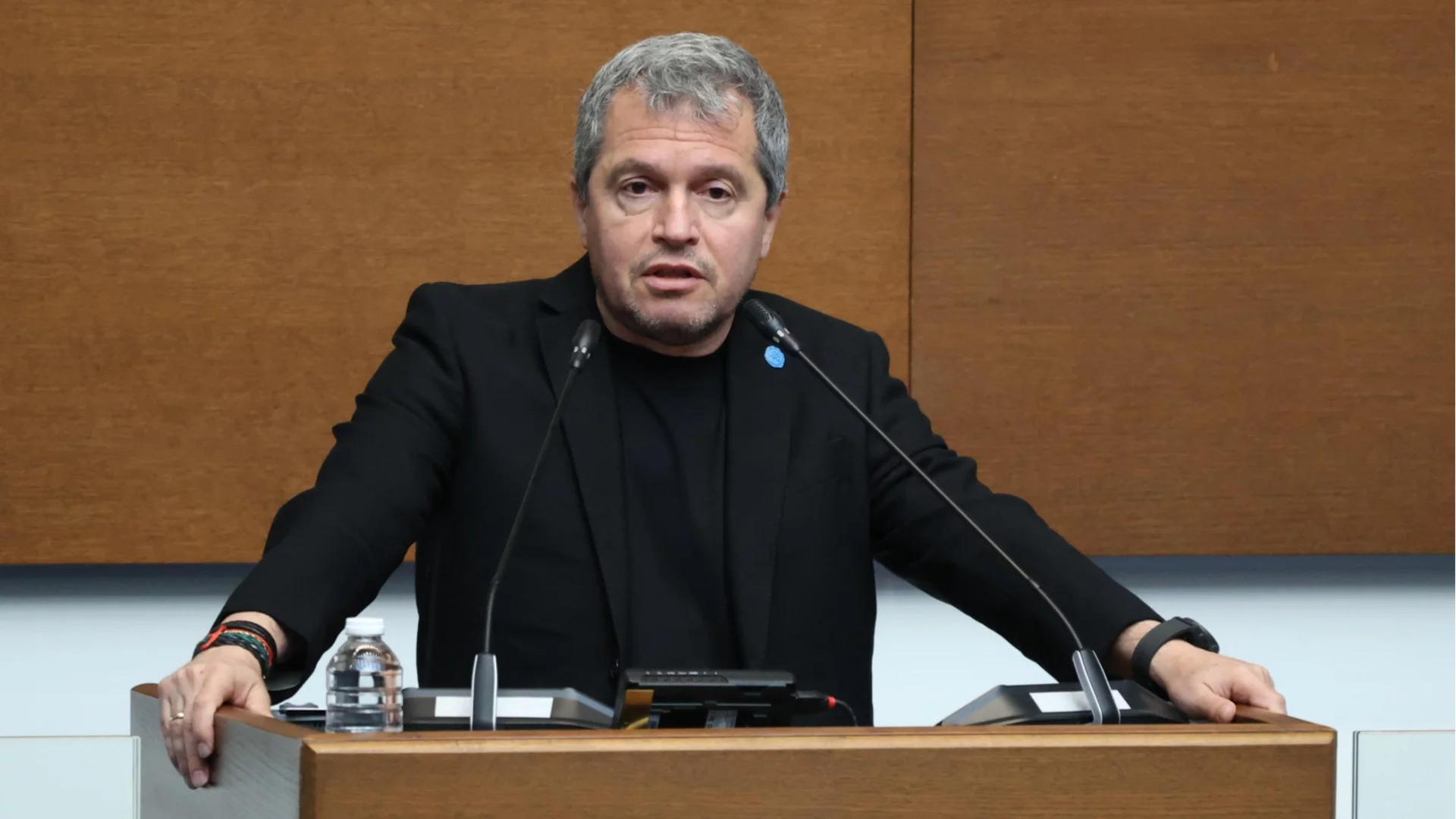 Трябва ли Тошко Йорданов да си подаде оставката? Анкетата на Actualno.com