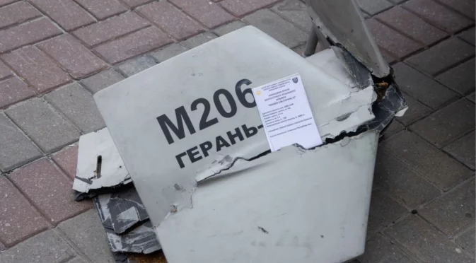 "Каква ирония": Китай помага за руските дронове, но се опари от тях (СНИМКИ)