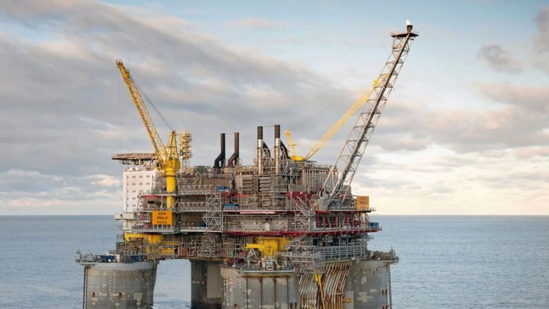 Петролни гиганти с интерес към газовите блокове в Средиземно море: Ето кои са те