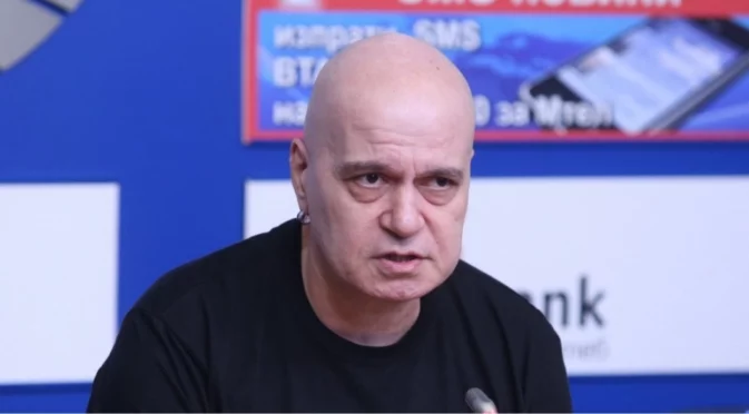 Слави Трифонов се появи да каже за Тошко Йорданов: Ще има ли оставка? 