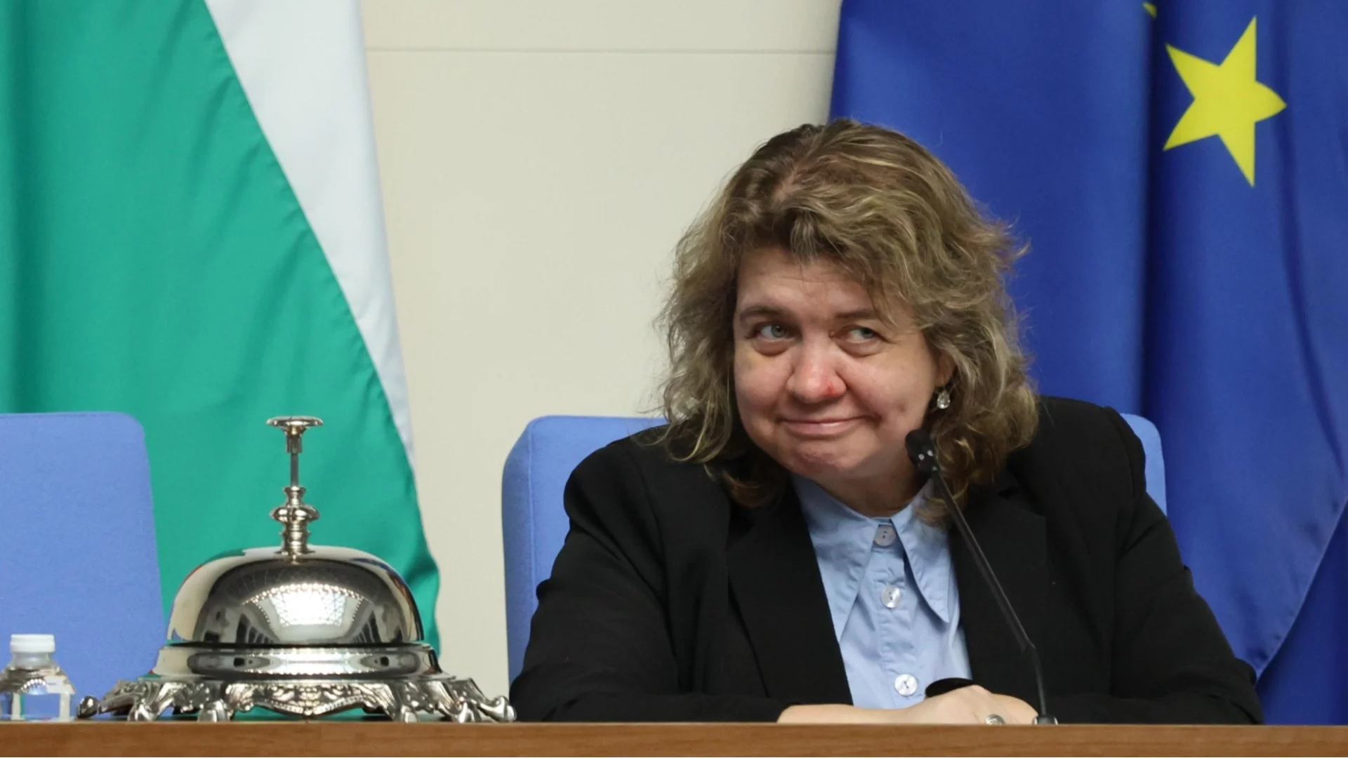 "Съдружници по неволя сме": Киселова отговори на Йотова за подкрепата на Пеевски