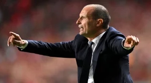 Новият ред в Милан: Край на мобилните телефони, който закъснее - няма да играе