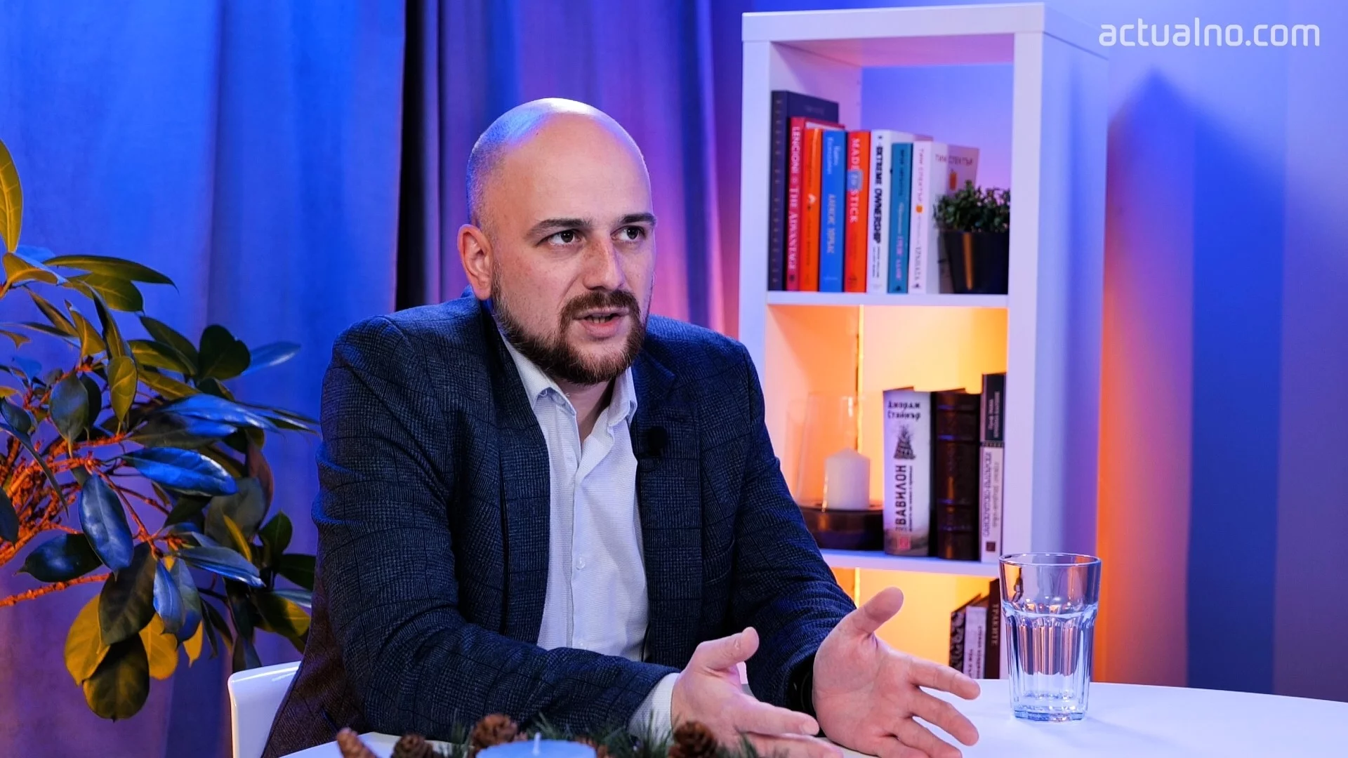 Политолог за еврозоната: Обществото ни е консервативно, не обича трансформации