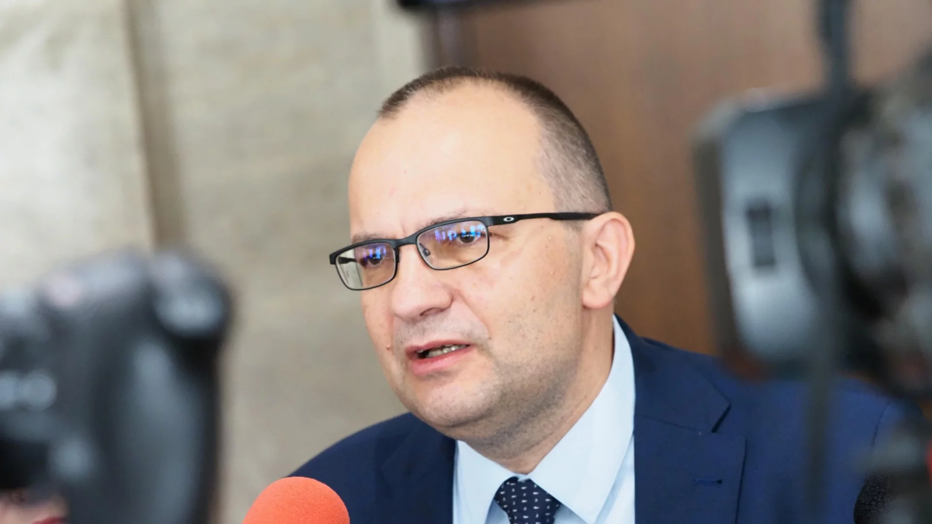 Мартин Димитров: Тези, които най-много искат България да не влезе в еврозоната, всъщност искат да ни извадят от ЕС и НАТО