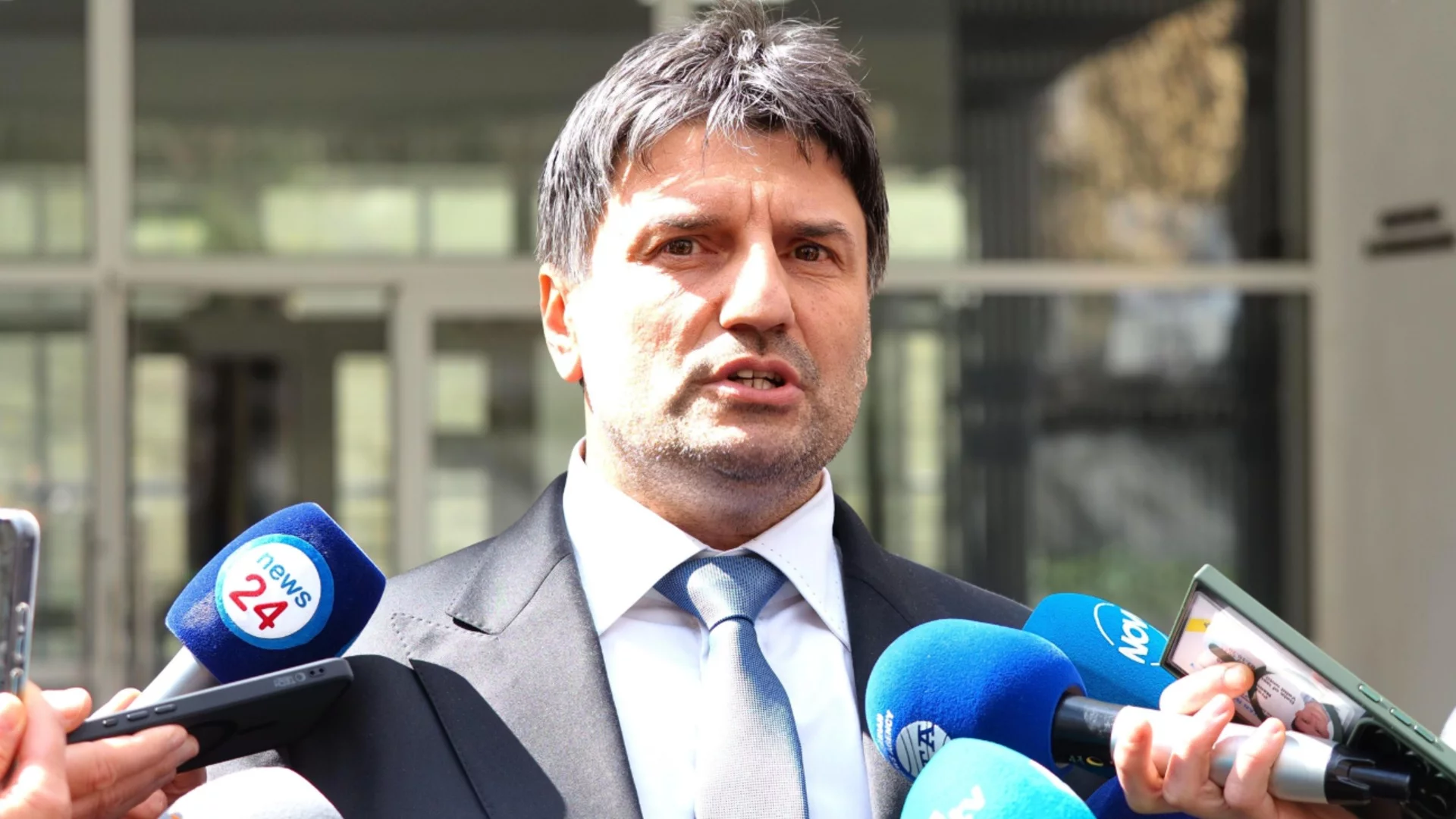 Не става въпрос за локали: СДВР за  нападателите на пл. "Славейков"