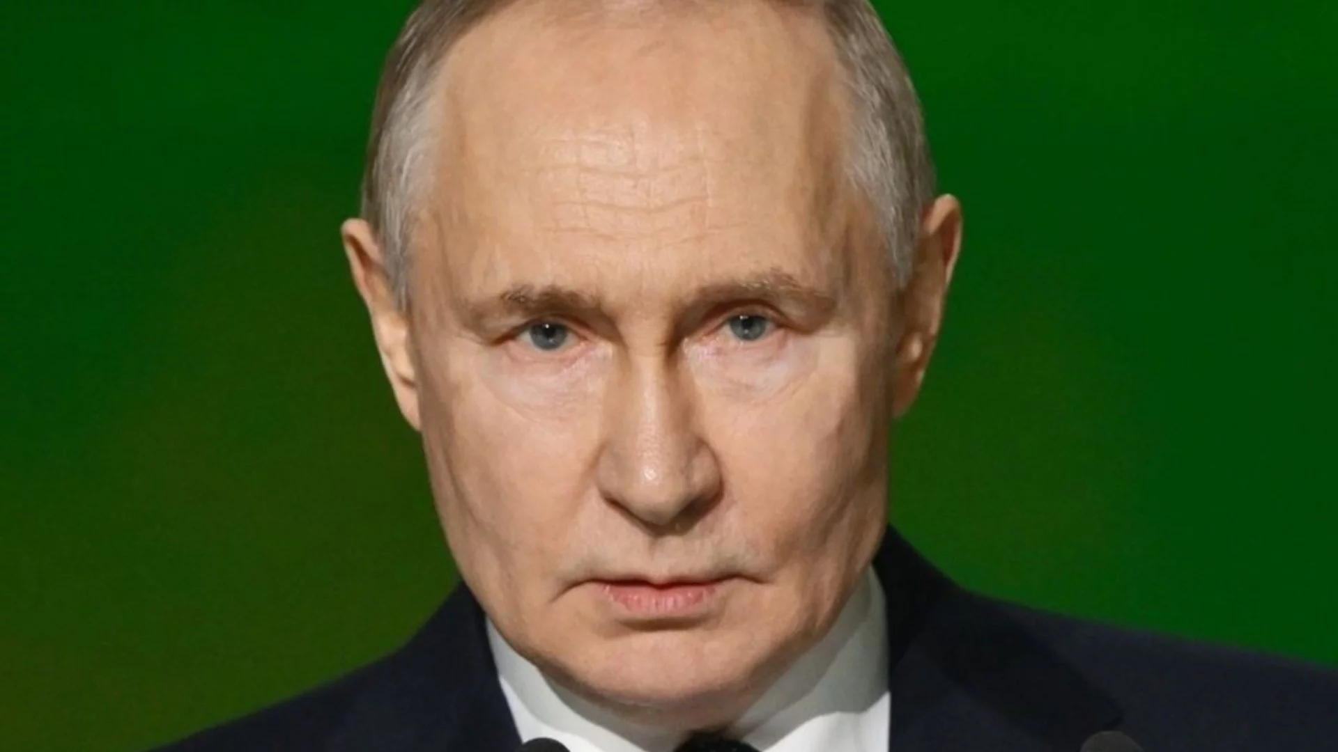 След хаоса с летищата Путин уволни министър