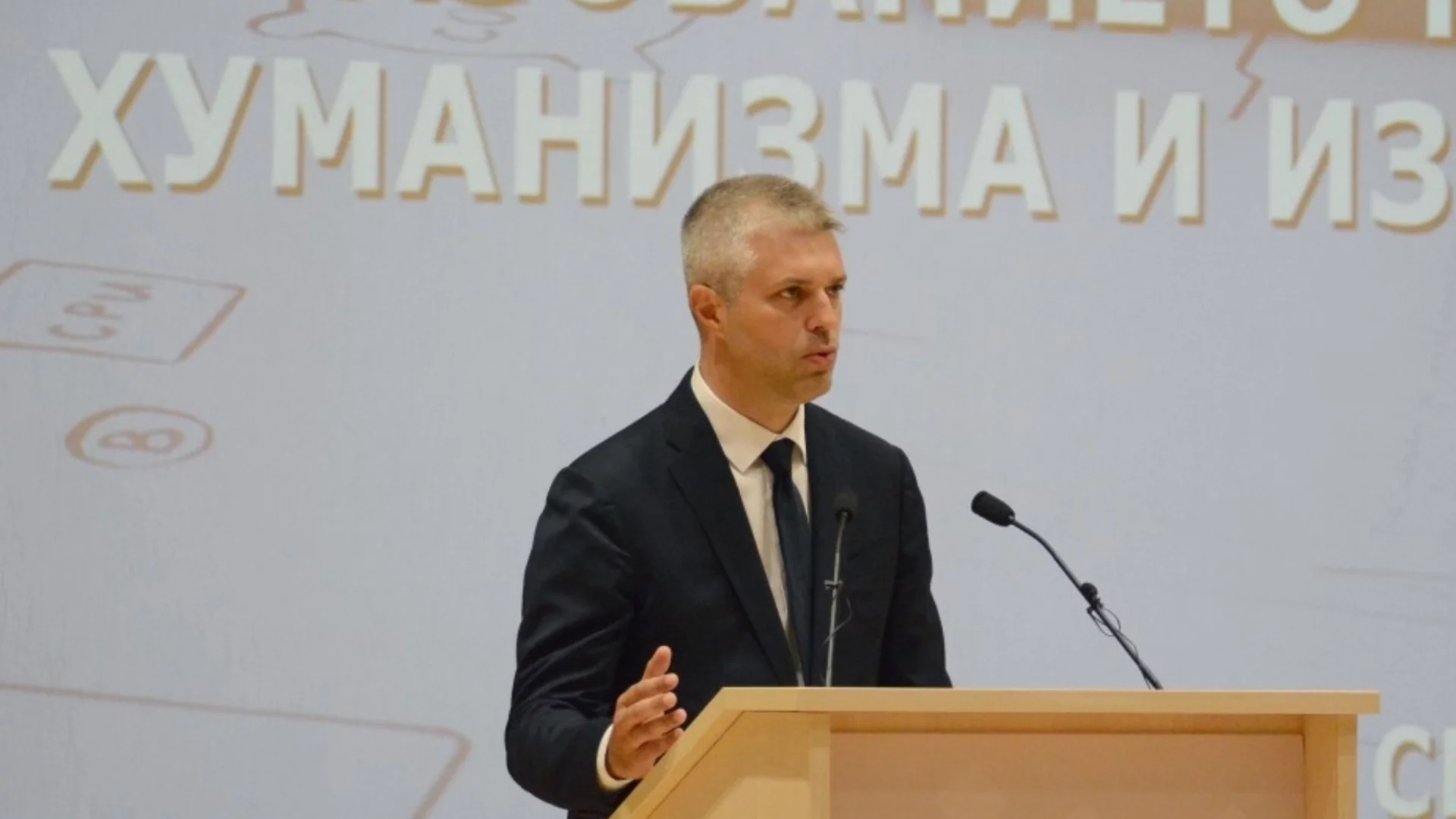 Прилики и разлики: Случаите с кмета на Варна Благомир Коцев и зам.-кмета на София Никола Барбутов