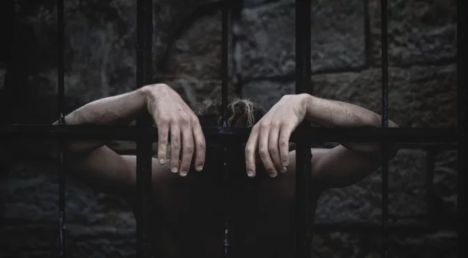Ангария до шия: Петъчен "принудителен" труд очаква Близнаци, Везни + още 2 зодии