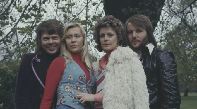 В петък: Овен, Стрелец + още 2 зодии ще танцуват на Money, Money, Money на ABBA