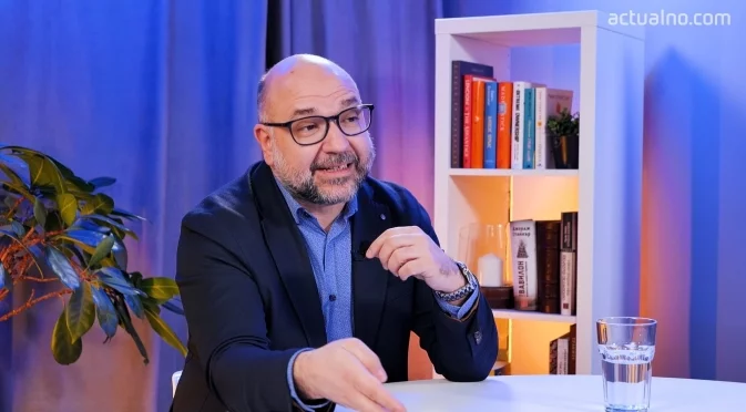 Политолог: Кабинетът „Желязков“ е стабилен и политически скандали не могат да го разклатят
