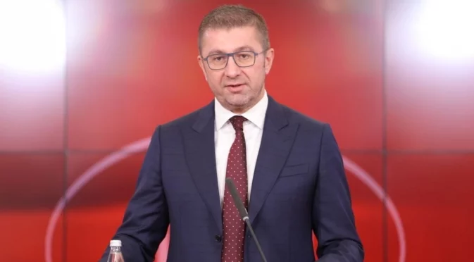 Кризисен ПР на Мицкоски: България е виновна за всичко лошо в Северна Македония