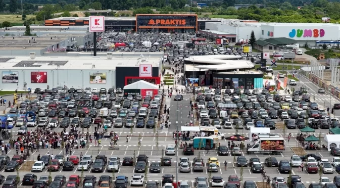 XOPark Sofia официално отпразнува разрастването и ребрандирането си с тридневно пътешествие „около света“ (ВИДЕО)
