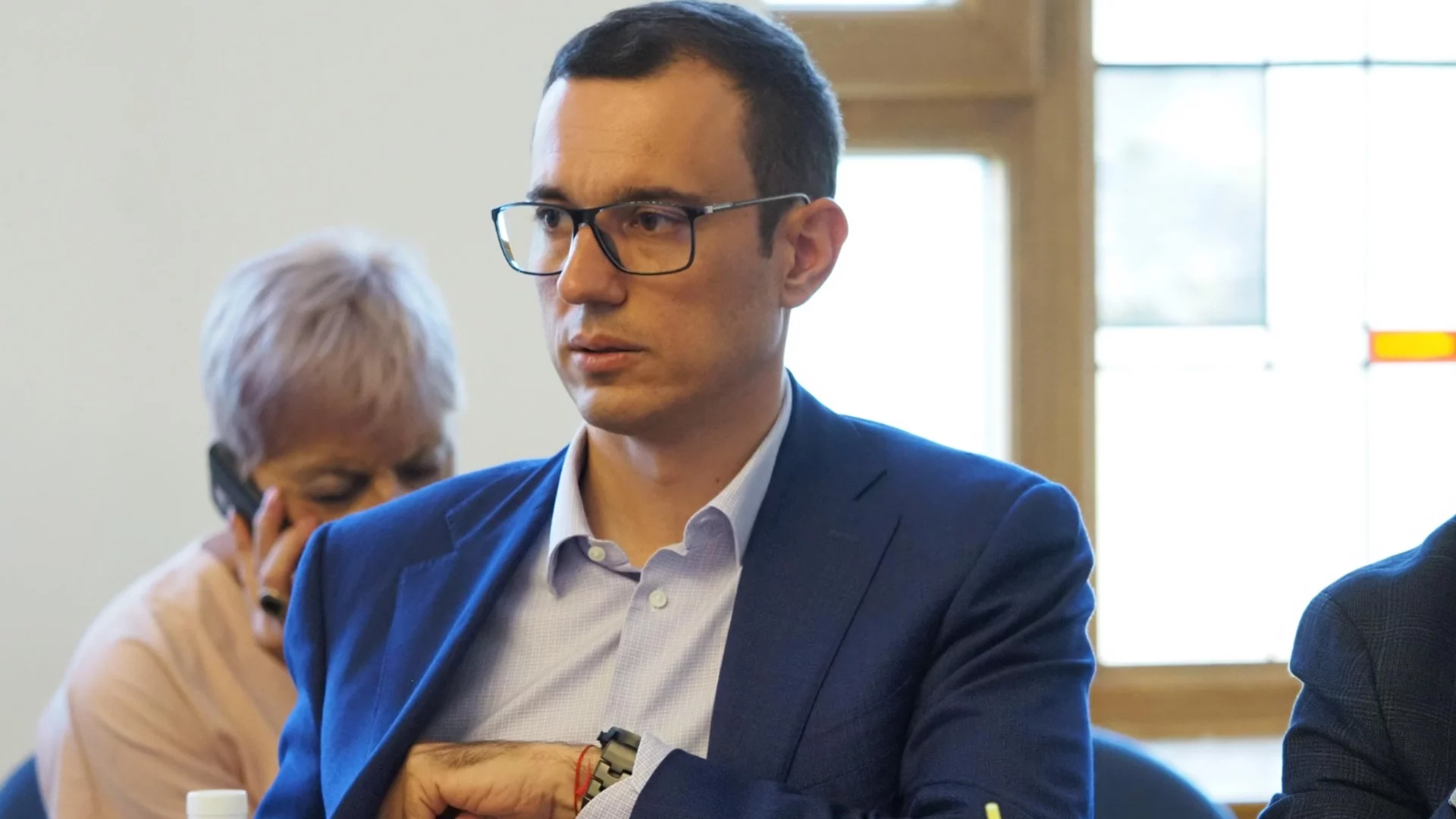 Васил Терзиев се раздели с Адриана Попова, наричана "сив кардинал" в Столична община 