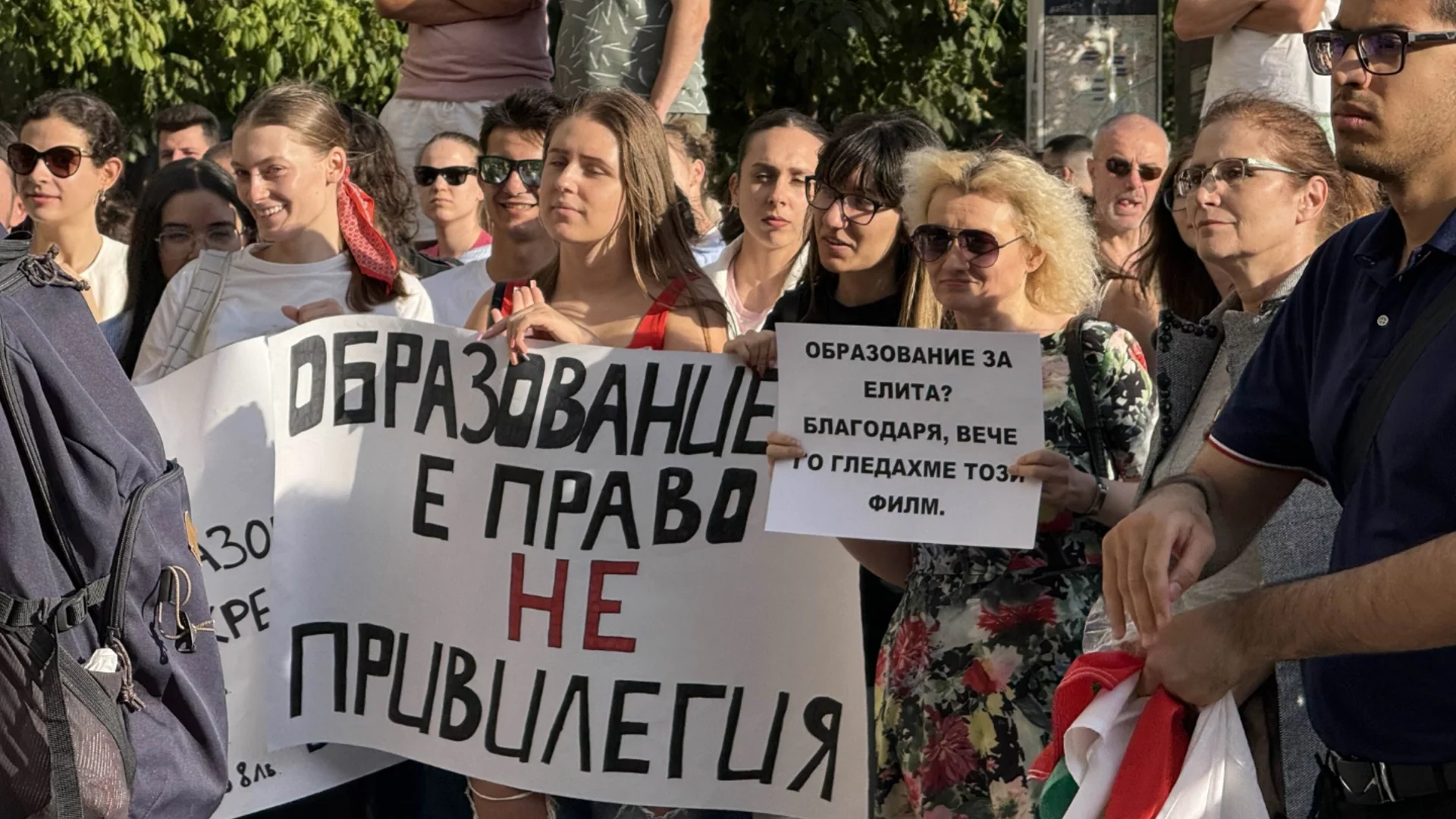 137 работодатели ще обучават студенти и ще им осигуряват работа след завършване