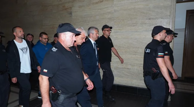 Съдът решава мерките за неотклонение на Благомир Коцев и другите задържани