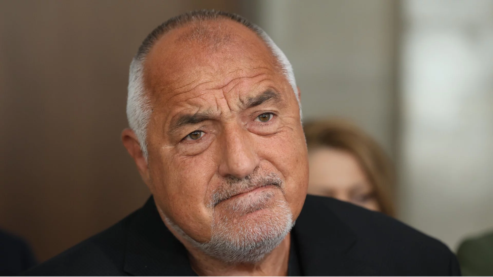 "Мило Дневниче, отдавна не съм писал, ама нямам време - Делян непрестанно ми поставя задачи"