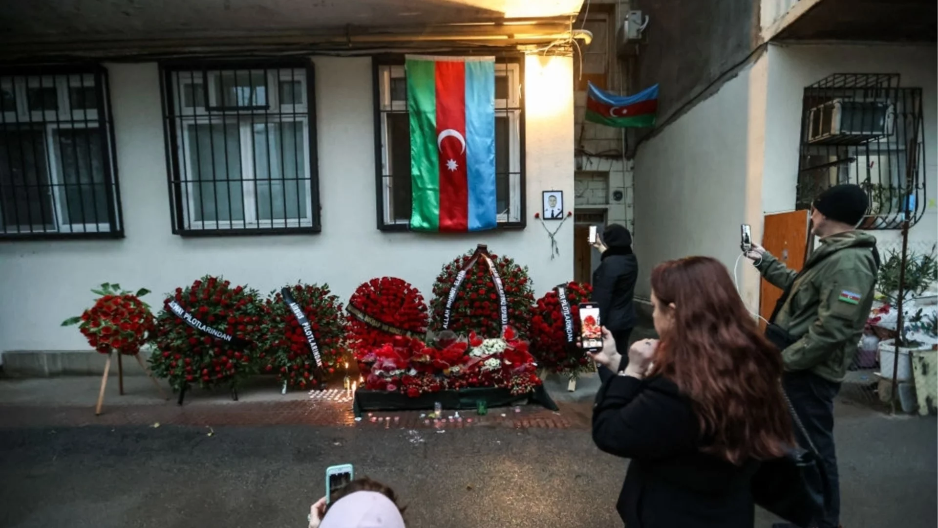 Азербайджанска медия разкри тримата руски военни, отговорни за свалянето на самолета над Грозни (СНИМКИ)