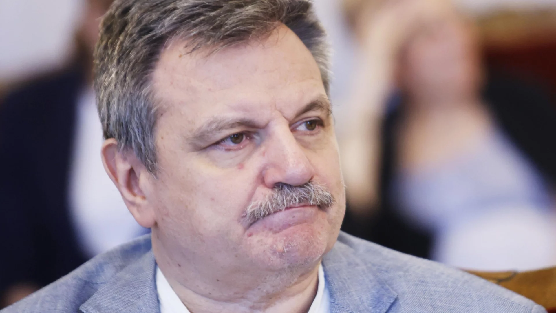 ДБ след ветото на Радев: Текстовете за лимитите на болниците са противоконституционни