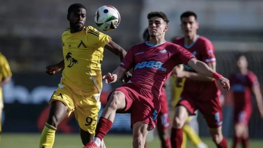 Септември - Левски НА ЖИВО по ТВ: Къде да гледаме столичния сблъсък?