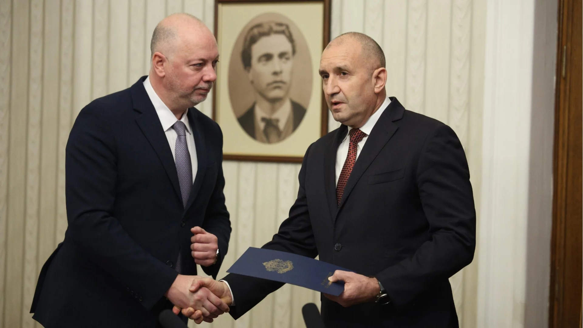 Желязков обвини президента, че бави назначението на нов председател на ДАНС