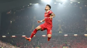 Футболистът, който се забавляваше, докато погребваха Жота, ще бъде продаден за 85 милиона евро!