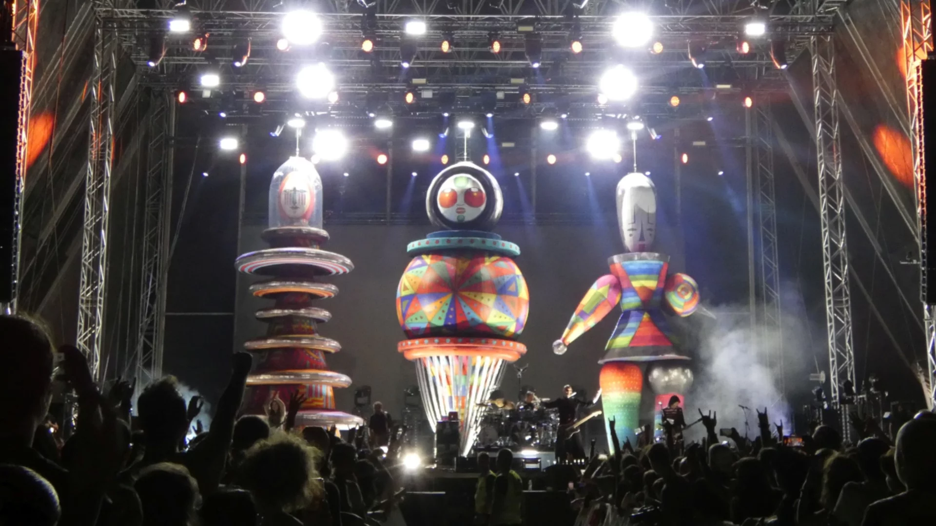 Блестящи The Smashing Pumpkins на Hills of Rock 2025: Финал на един незабравим фестивал (СНИМКИ)