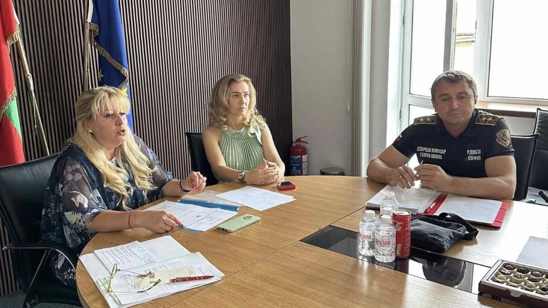 В община Самоков се проведе работна среща заради пожароопасната обстановка в страната