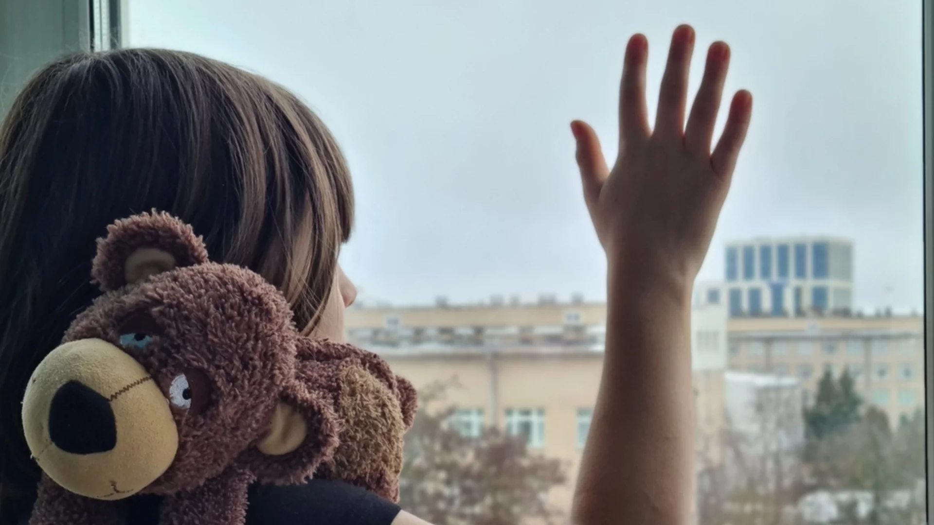 С уникална кибероперация Украйна се сдоби с доказателства за едно от най-големите военни престъпления на Русия