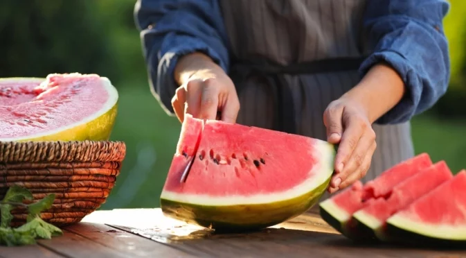 Полезна или вредна е динята за закуска?
