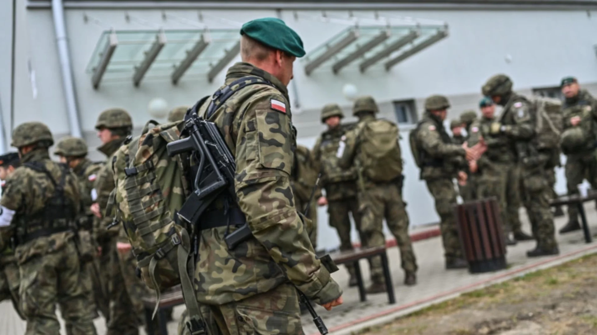 Капка в морето или военен бум? Полша ще произвежда 200 000 снаряда годишно