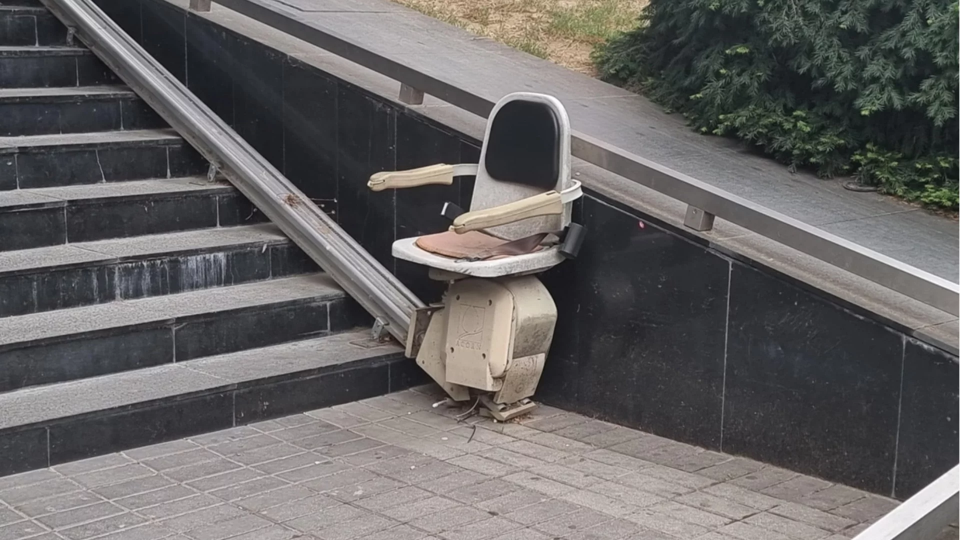 В Плевен започват проверки на електрическите инвалидни рампи в града и общината