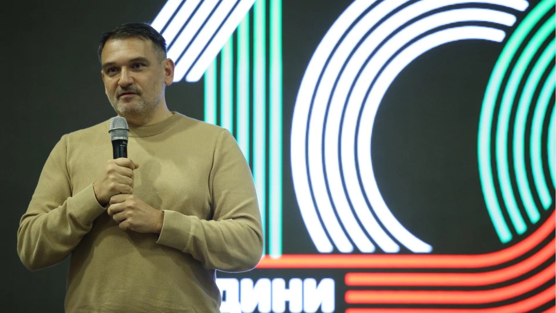 "Погребението на българската лека атлетика": Скандалът във федерацията предизвика възмущение сред легендите