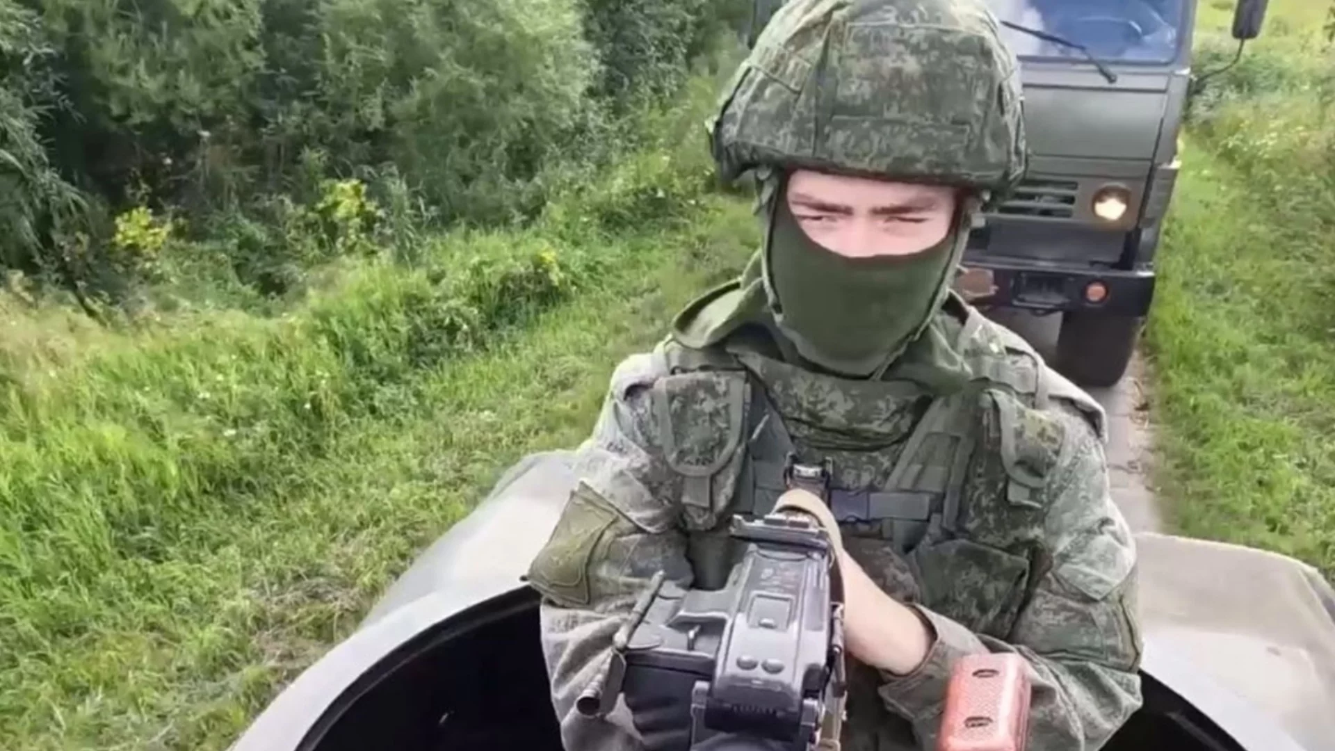 Руснаците хвърлят жени на щурм в Украйна, украински дронове удариха руски жп обект (ВИДЕО)