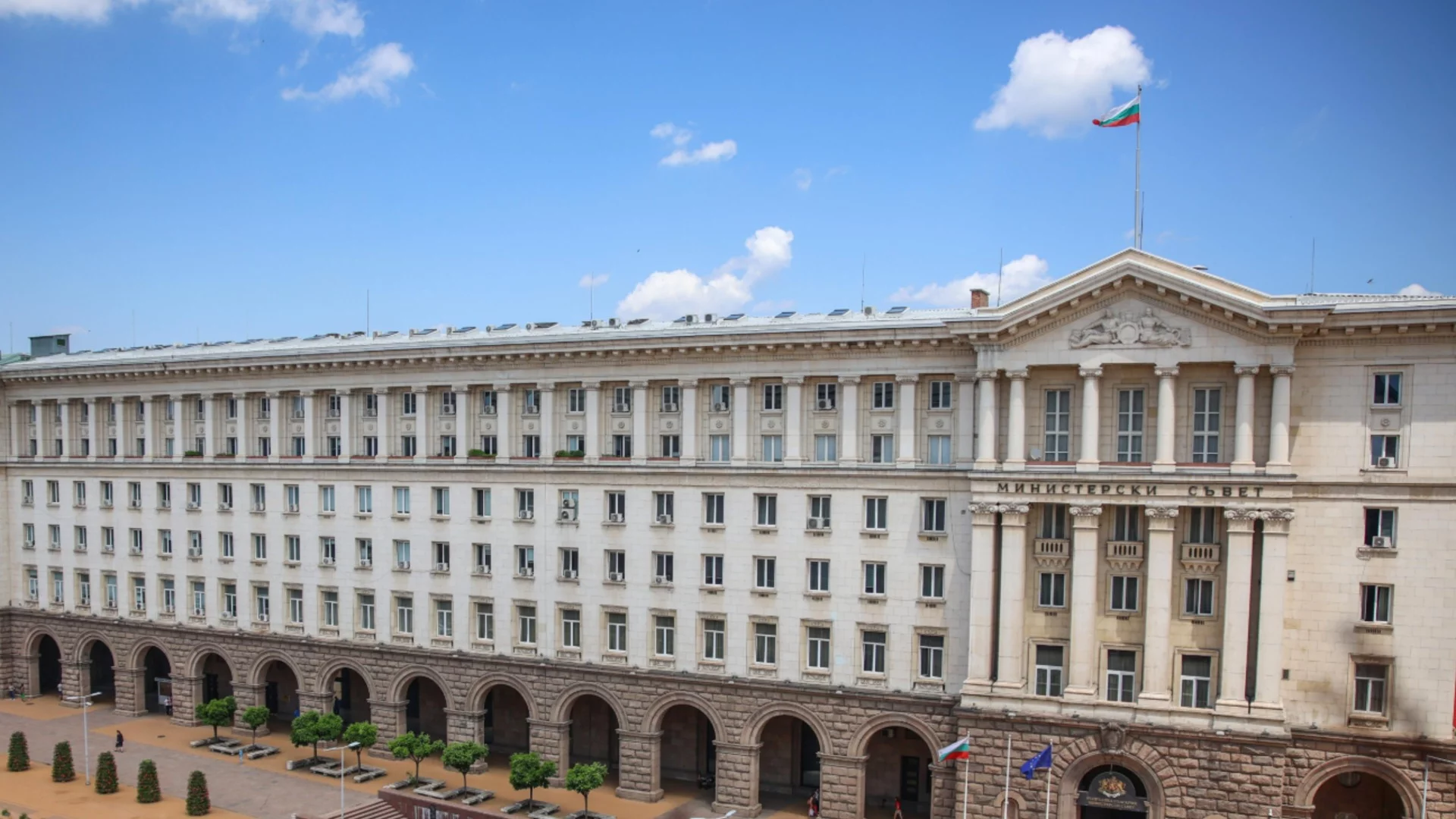 Апокрифен списък: Боян Юруков продължава да пита за тайна продажба на 4400 държавни имота