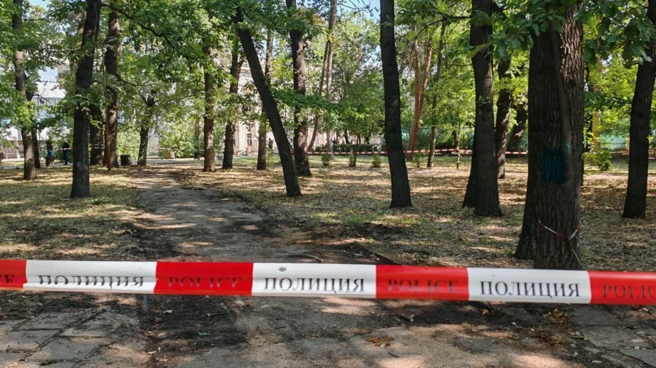 Тенис треньор е жертвата край Националния стадион