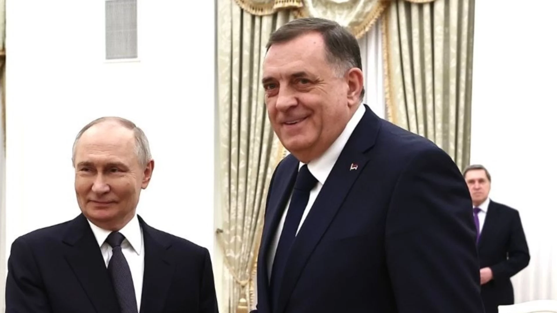Додик не пуска кокала: Свиква референдум дали да остане президент