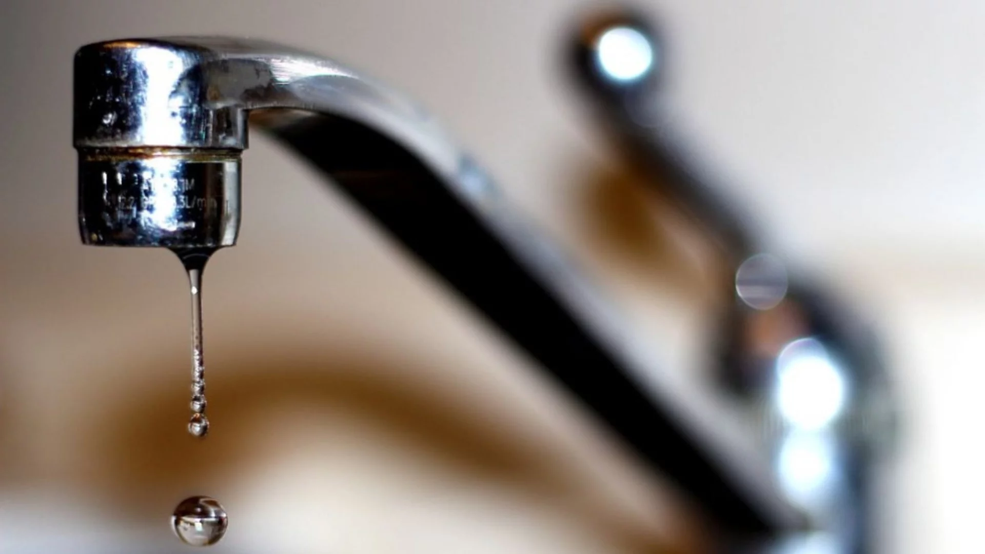 Болници без вода в Пловдив: Каша заради ВиК дружеството