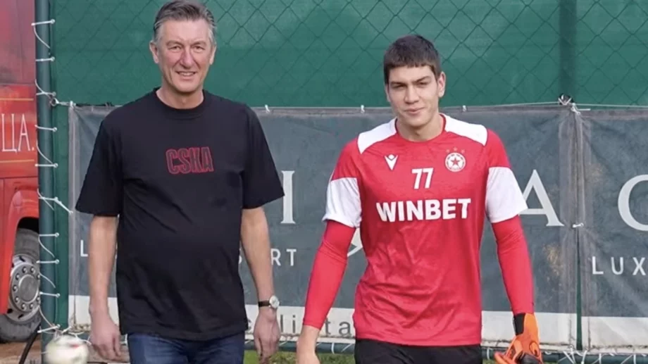 Лапоухов на врата, Теодор Иванов капитан - революцията в ЦСКА е факт!