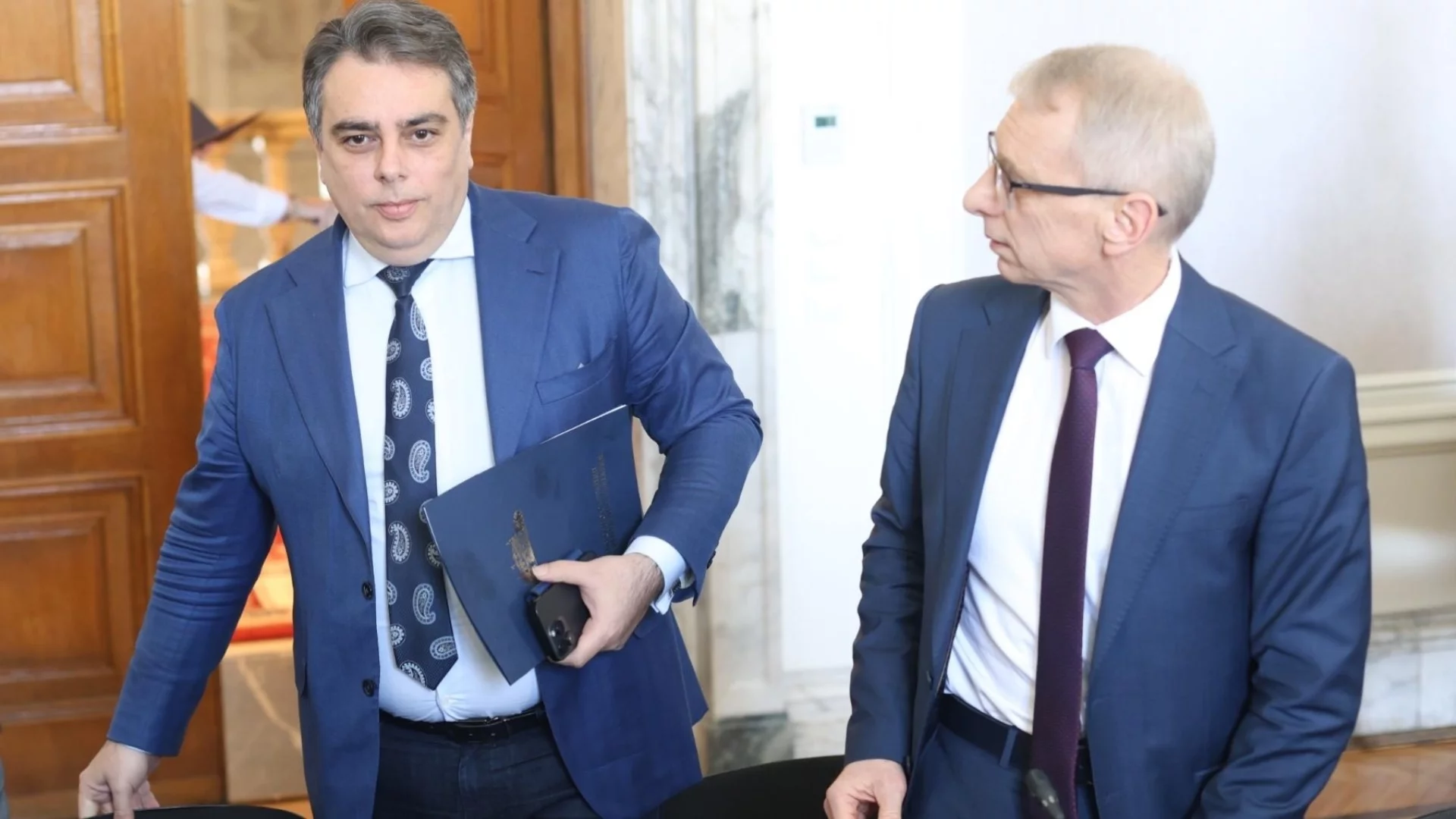 "Продължаваме промяната" сигнализира ЕК за избора на антикорупционната комисия