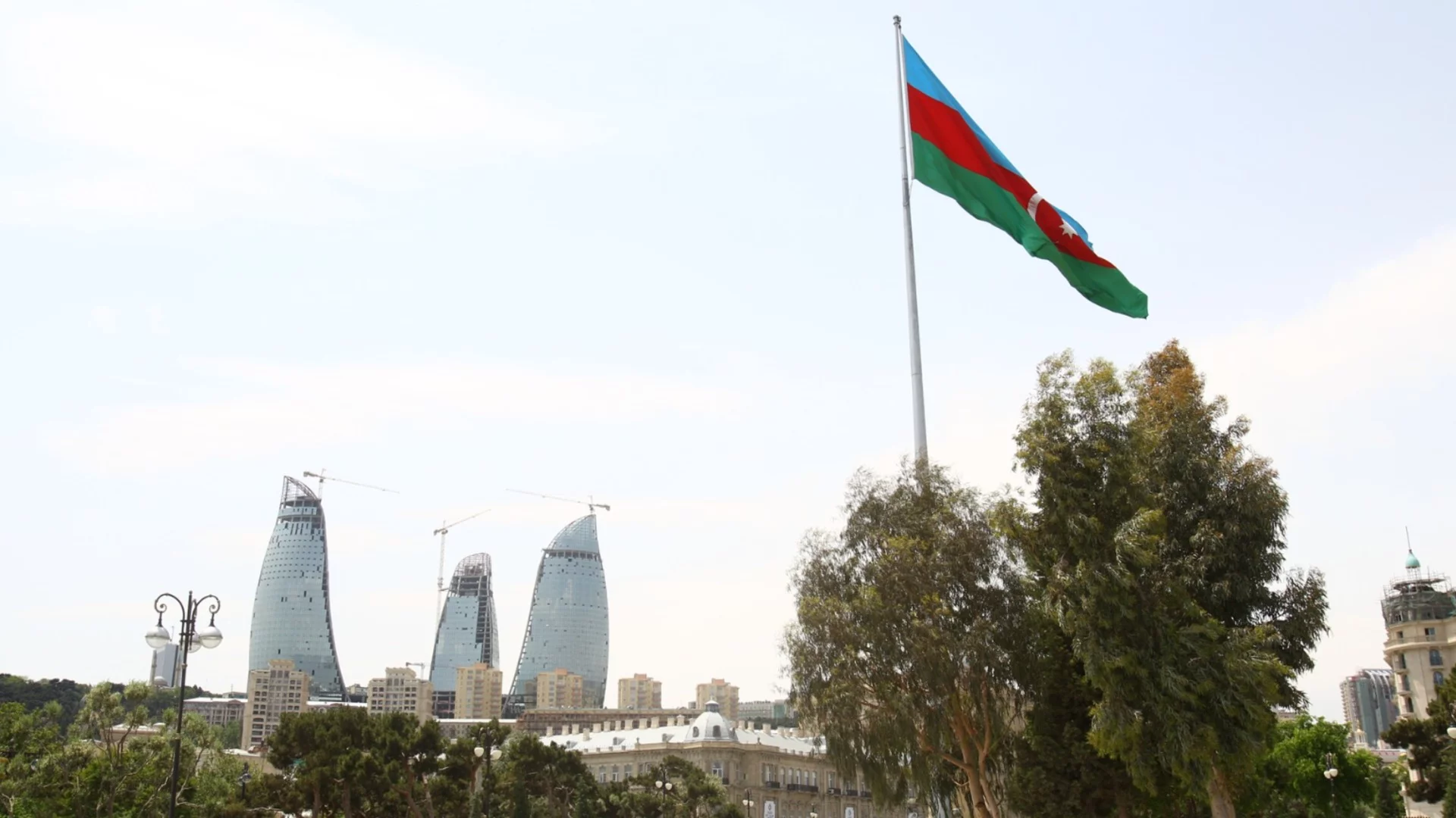 Азербайджан ще предостави хуманитарна помощ на Украйна