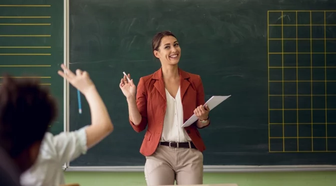 Помните ли колко на брой са наклоненията в българския език?