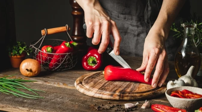 Как да приготвим най-вкусната салата от печени чушки