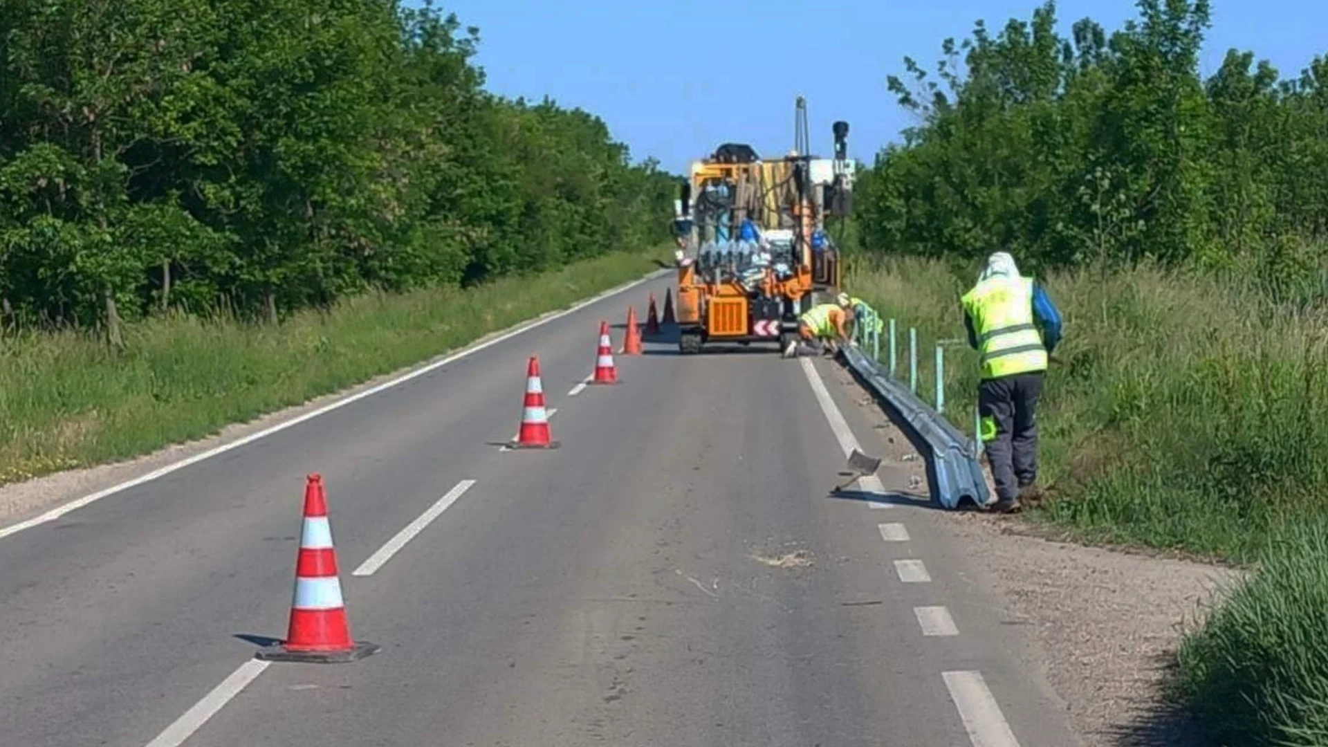 АПИ каза колко служители са прибрали бонуса от над 2 млн. лв.