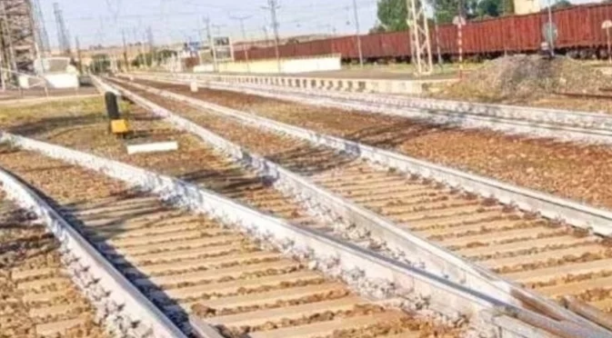 Боядисаха 700 км релси: Причината са температурите