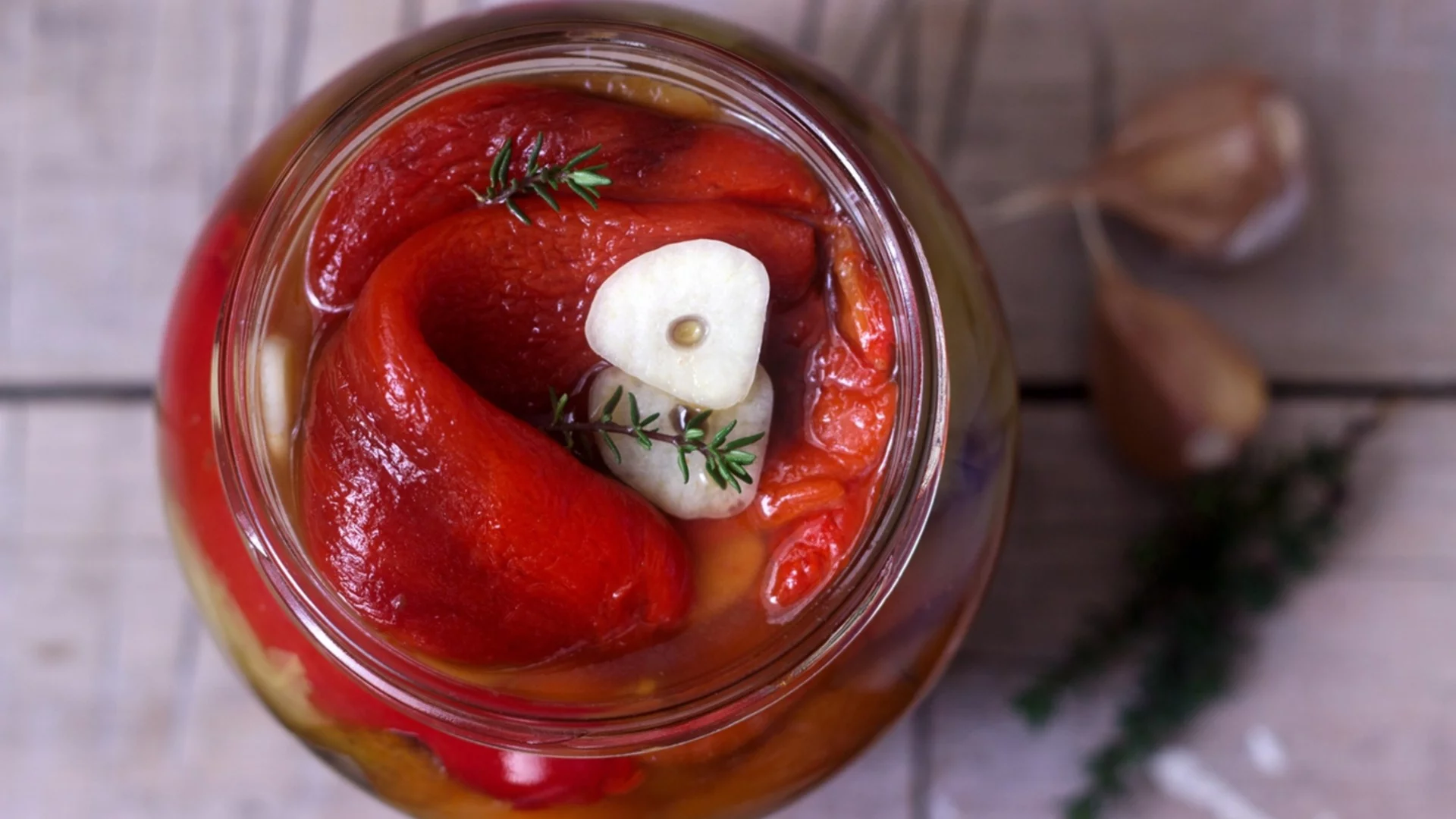 Тези бързи мариновани чушки може да ги направи всеки - ето как става!