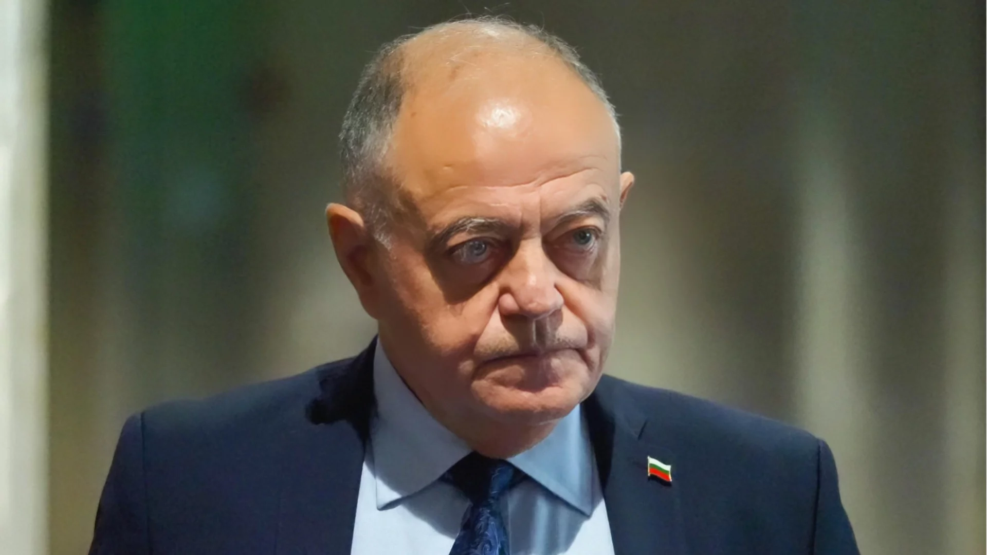 "Отнемането на президентски правомощия застрашават демокрацията": Атанасов припомни Пеевски и ДАНС